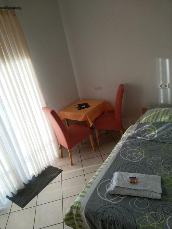 Gastehaus Reuten Bed & Breakfast Ensdorf Ngoại thất bức ảnh